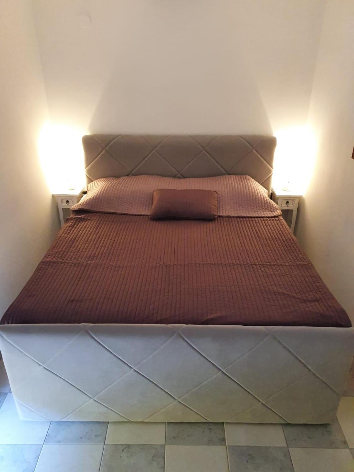 Apartments Zadar Nin Anton I Martina Vrsi Room photo